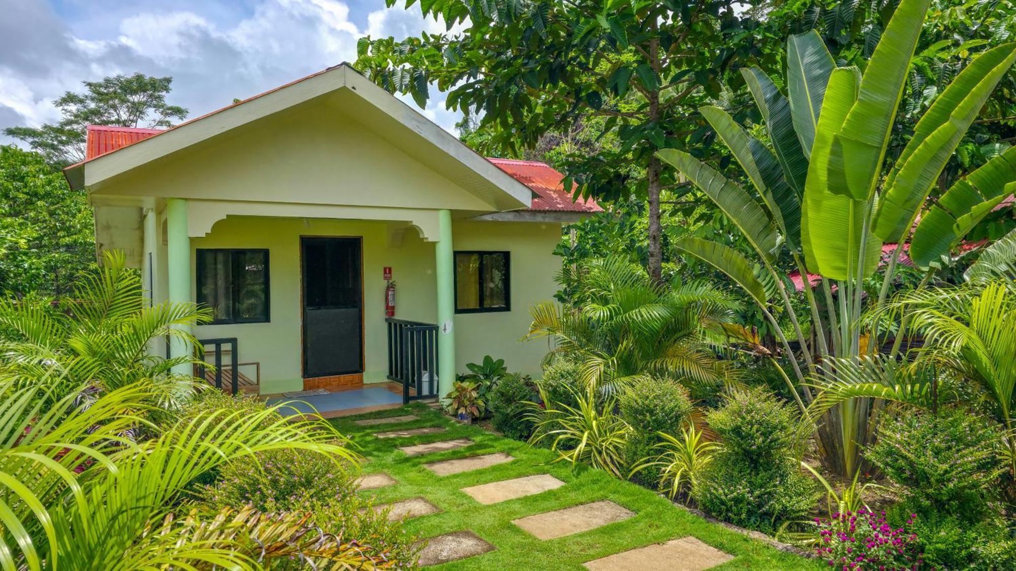 Mariden Resort & Homestay Siargao Del Carmen Bagian luar foto